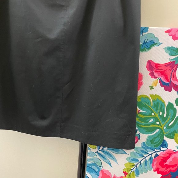 Burberry Black Pencil Skirt With Belt (10/M) - Picture 8 of 14